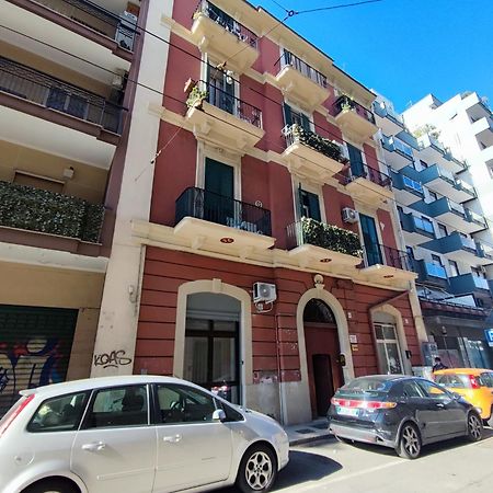 New Malu Apartment Bari Luaran gambar